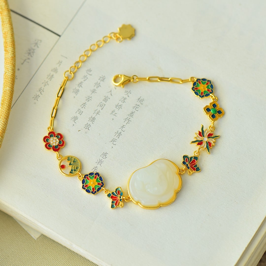 An Exquisite Sterling Silver-Gold Plated Inlaid White Jade Enamel Bracelet: An Exquisite Sterling Silver-Gold Plated Inlaid White Jade Enamel Bracelet 纯银镀金镶白玉珐琅手链