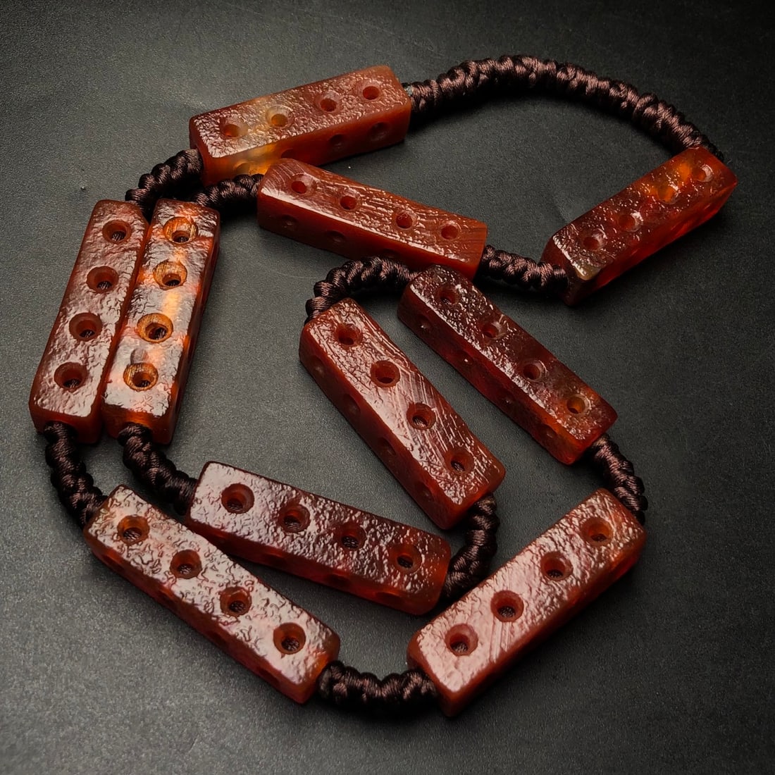 An Exquisite Agate Necklace - 4