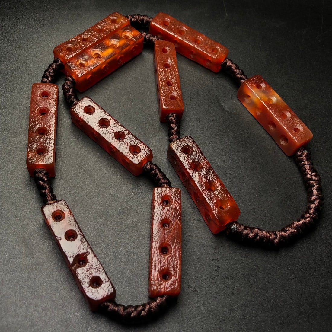 An Exquisite Agate Necklace - 6