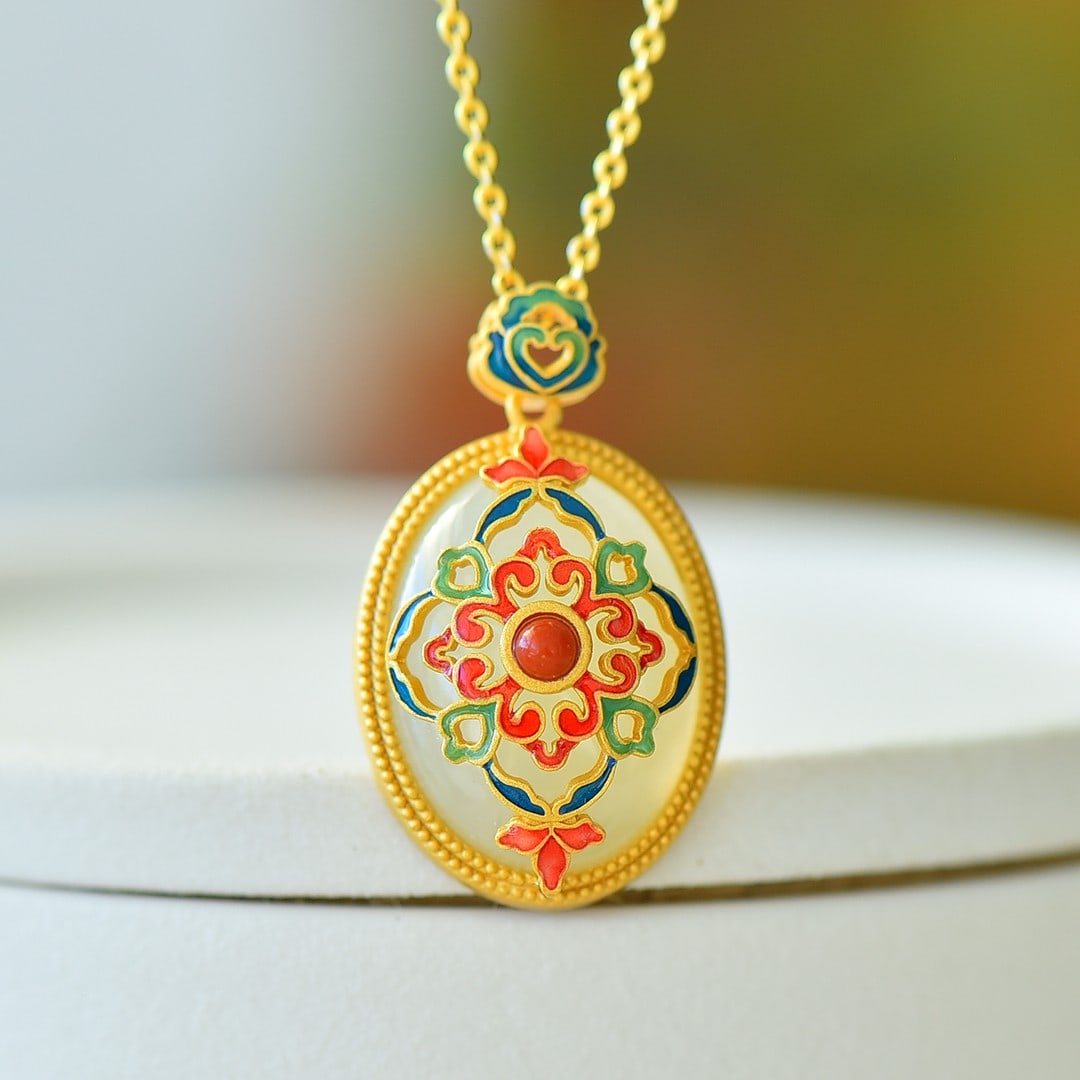 An Exquisite Sterling Silver-Gold Plated Inlaid White Jade Pendant: An Exquisite Sterling Silver-Gold Plated Inlaid White Jade Pendant 纯银镀金镶白玉吊坠