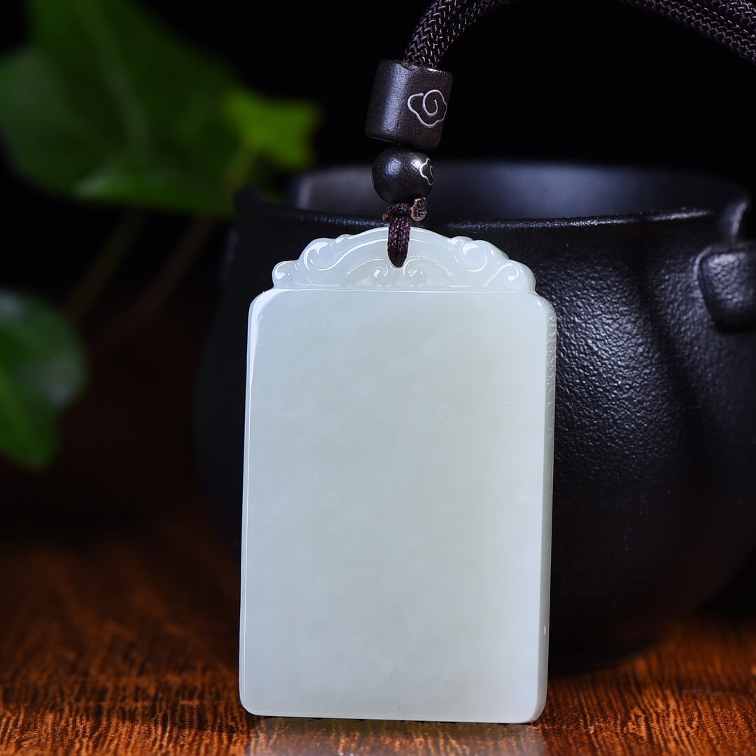 An Exquisite White Jade Pendant - 2