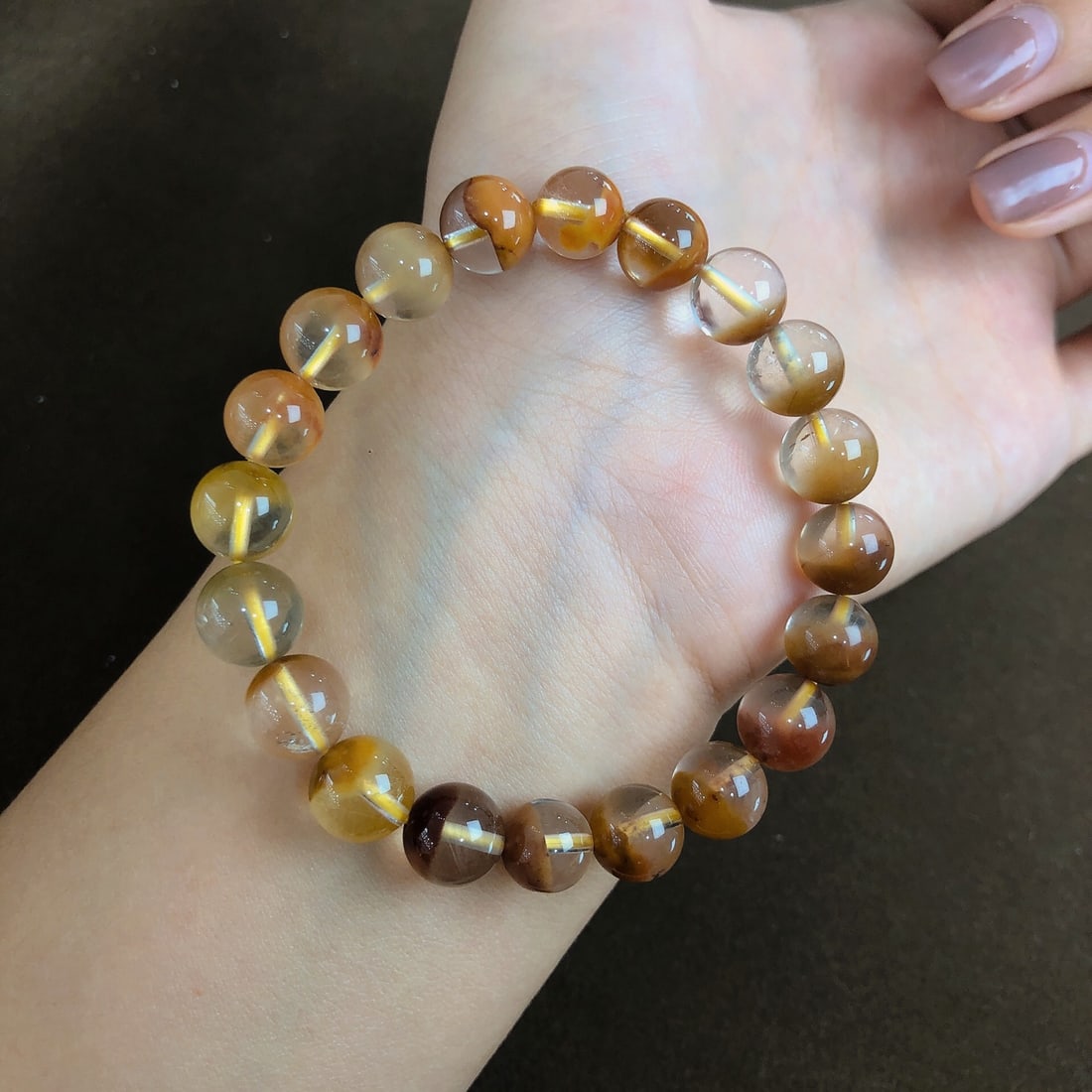 An Exquisite Crystal Bracelets - 2