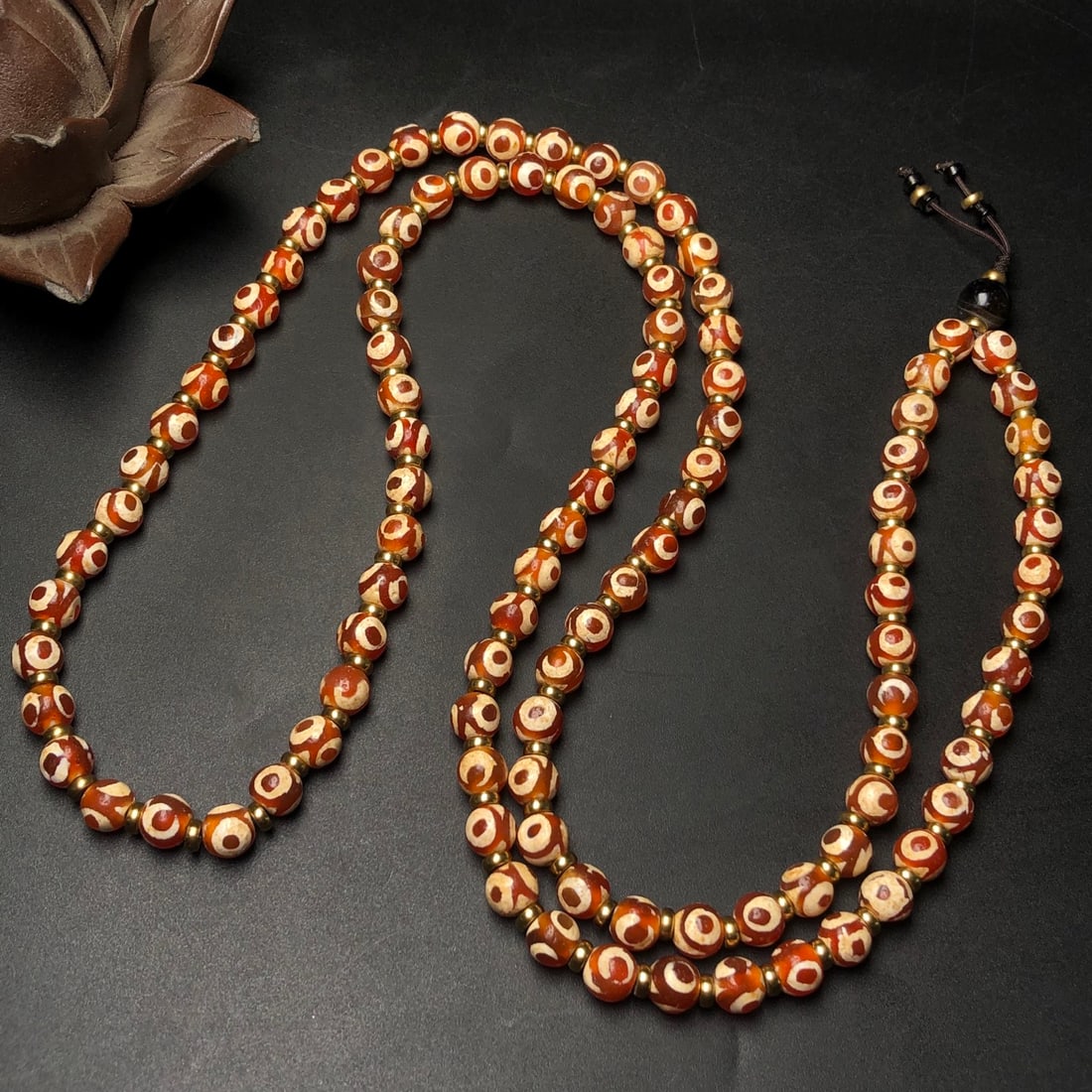 An Exquisite Dzi Bead Necklace - 3
