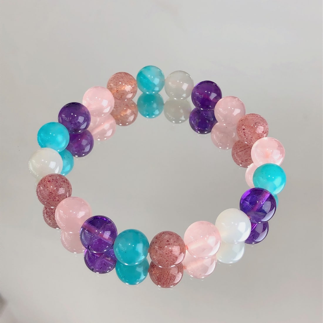 An Exquisite Multi-Gem Bracelets - 10