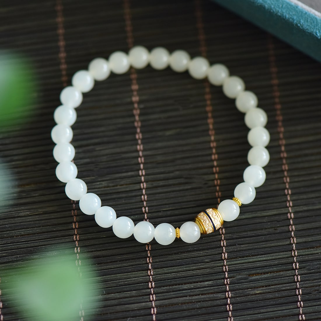 An Exquisite White Jade Bracelets - 5
