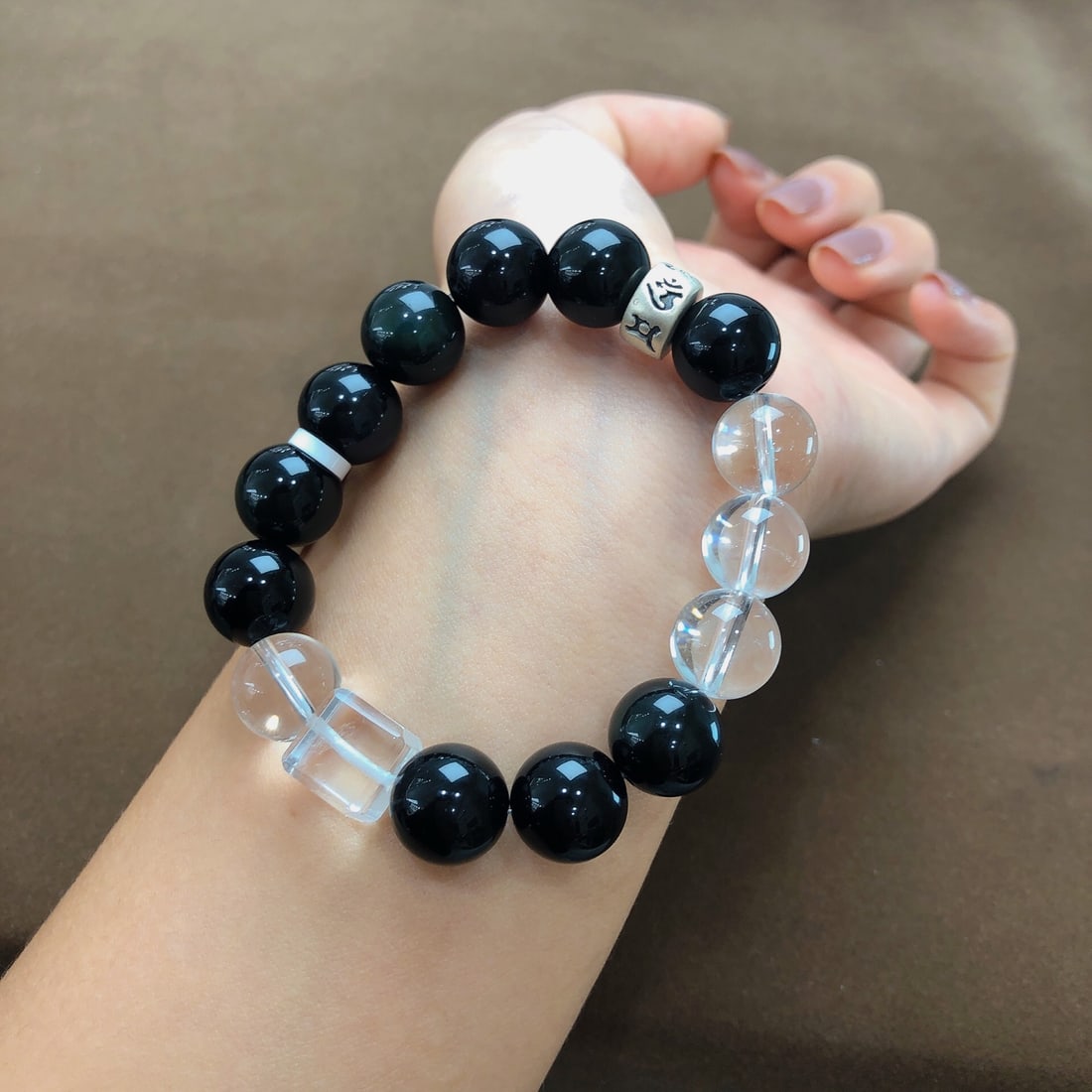 An Exquisite Crystal Obsidian Bracelets - 3