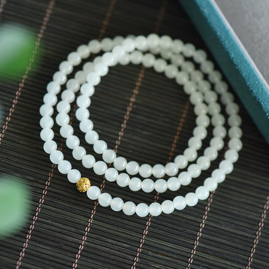 An Exquisite White Jade Bracelets - 5