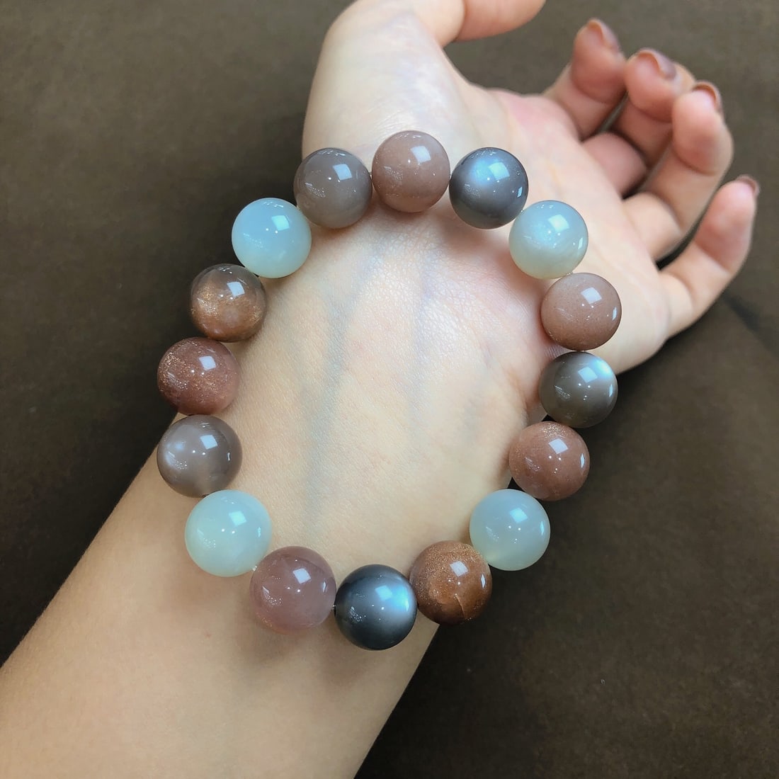 An Exquisite Moonstone Bracelets - 3