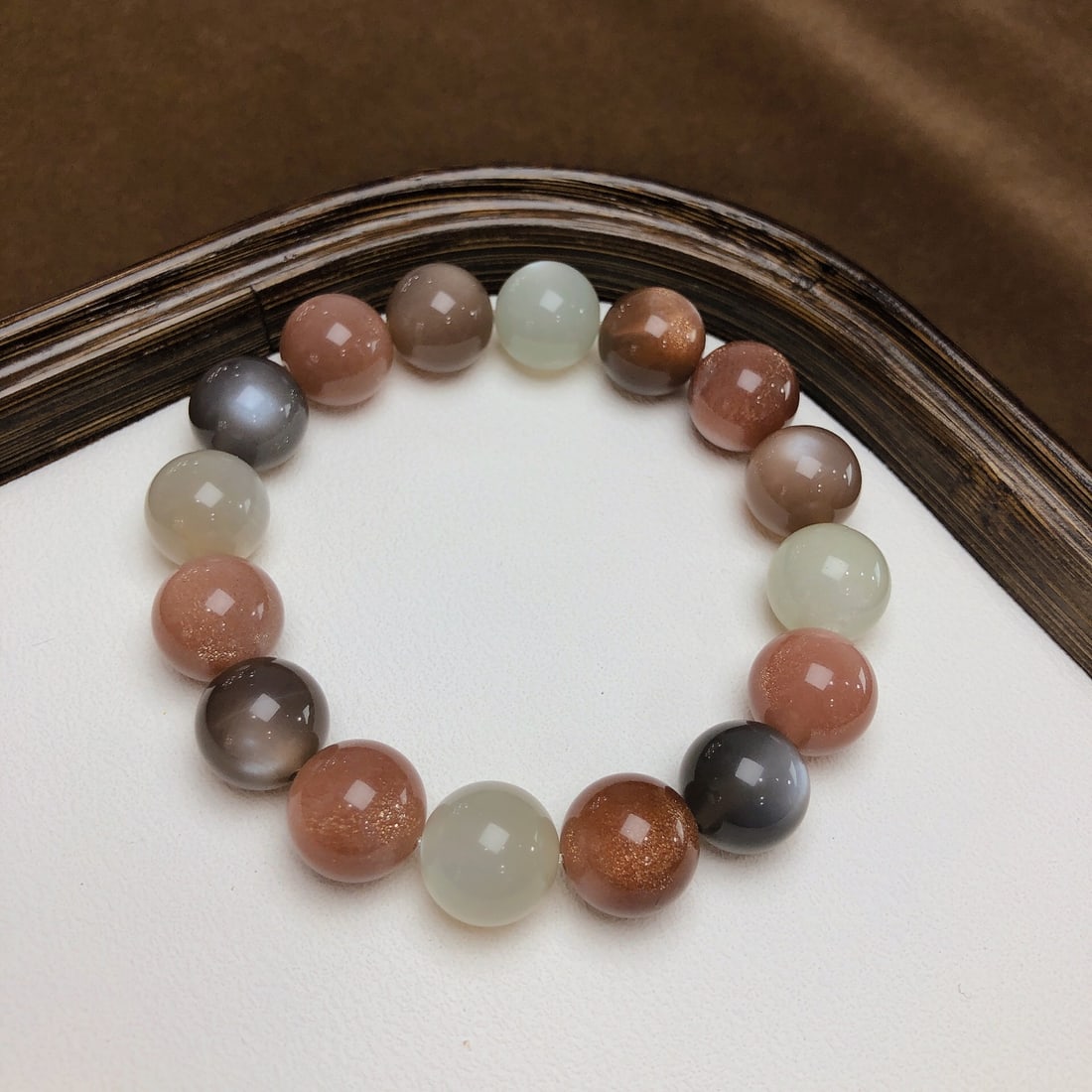 An Exquisite Moonstone Bracelets - 8