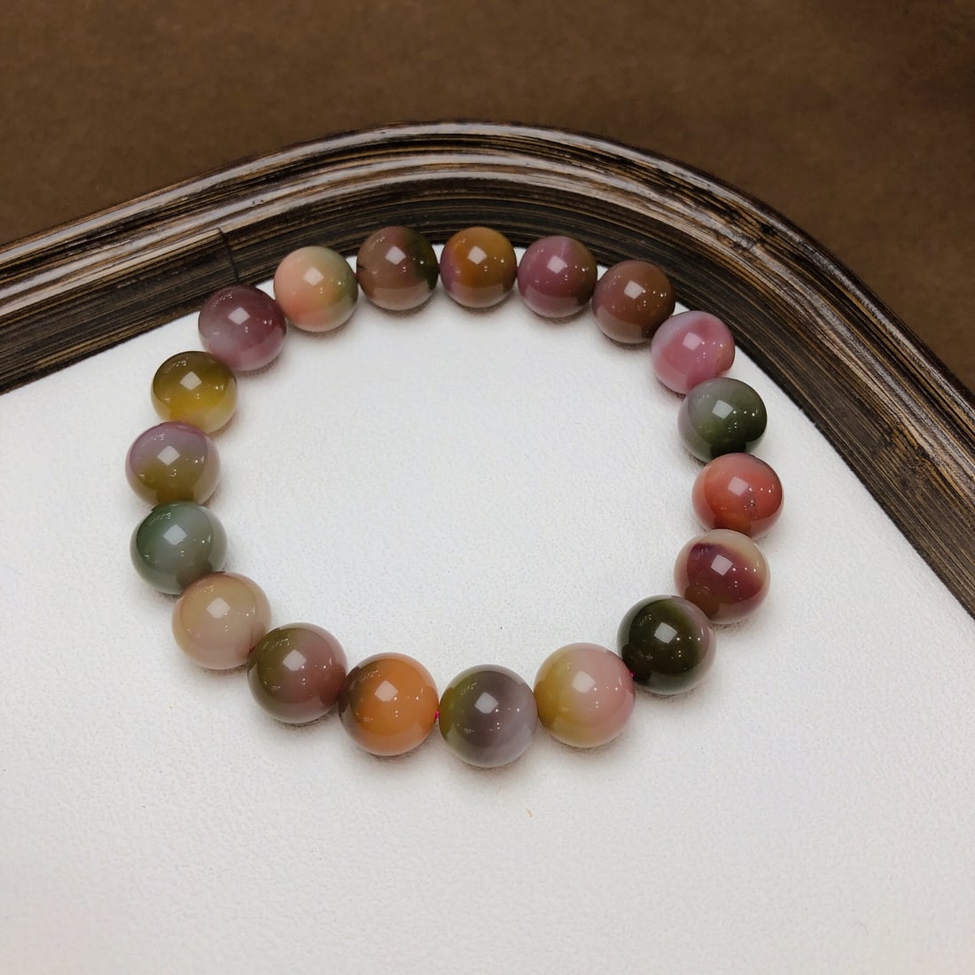 An Exquisite Agate Bracelets - 8