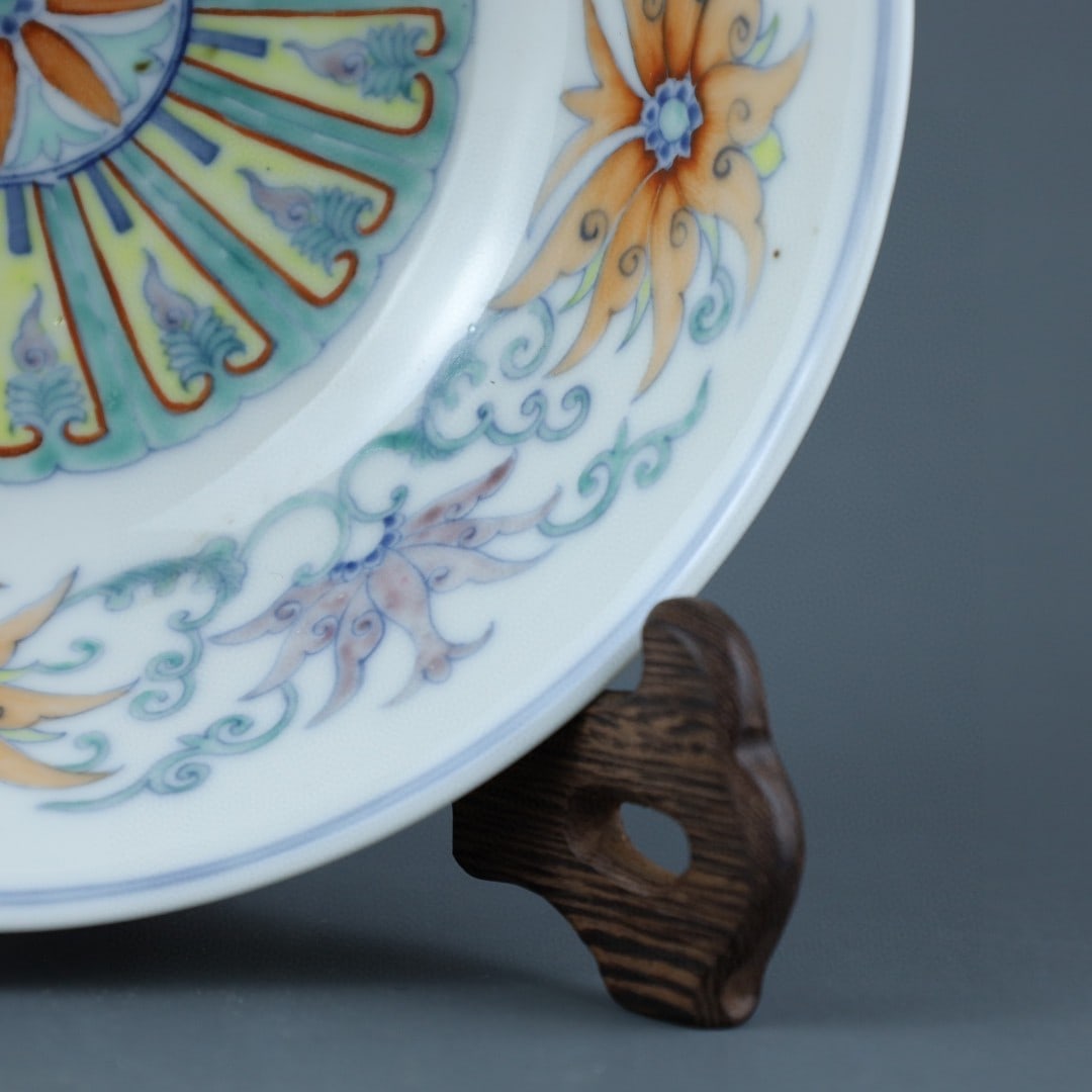 A Exquisite Doucai Lotus Pattern Bowl - 5