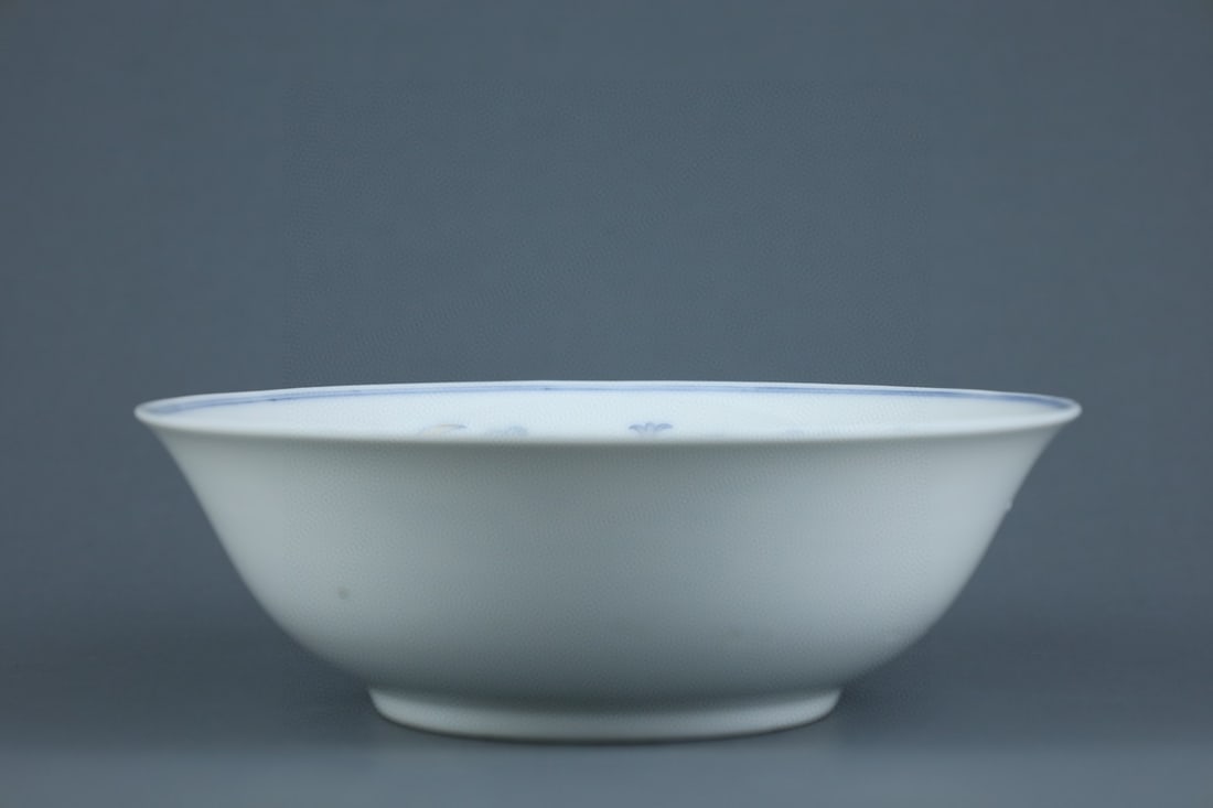 A Exquisite Doucai Lotus Pattern Bowl - 7