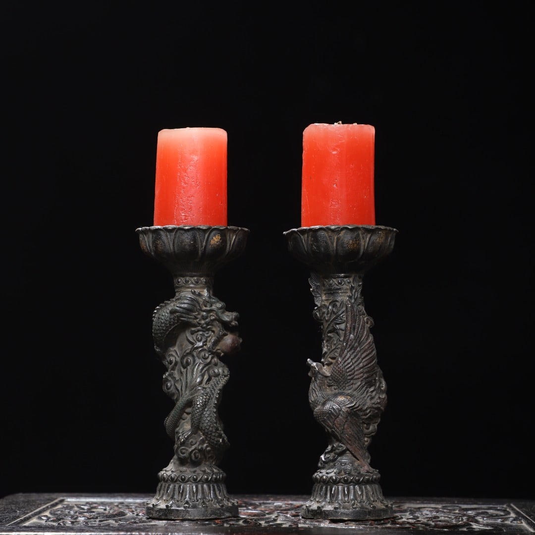 A pair of Exquisite Gold Overlaid Bronze Dragon and Phoenix Candlestick: A pair of Exquisite Gold Overlaid Bronze Dragon and Phoenix Candlestick,Qing Dynasty, China,Qianlong Four-character Mark,Size:19x7x7cm,Weight:1450g ??????????,????,?????