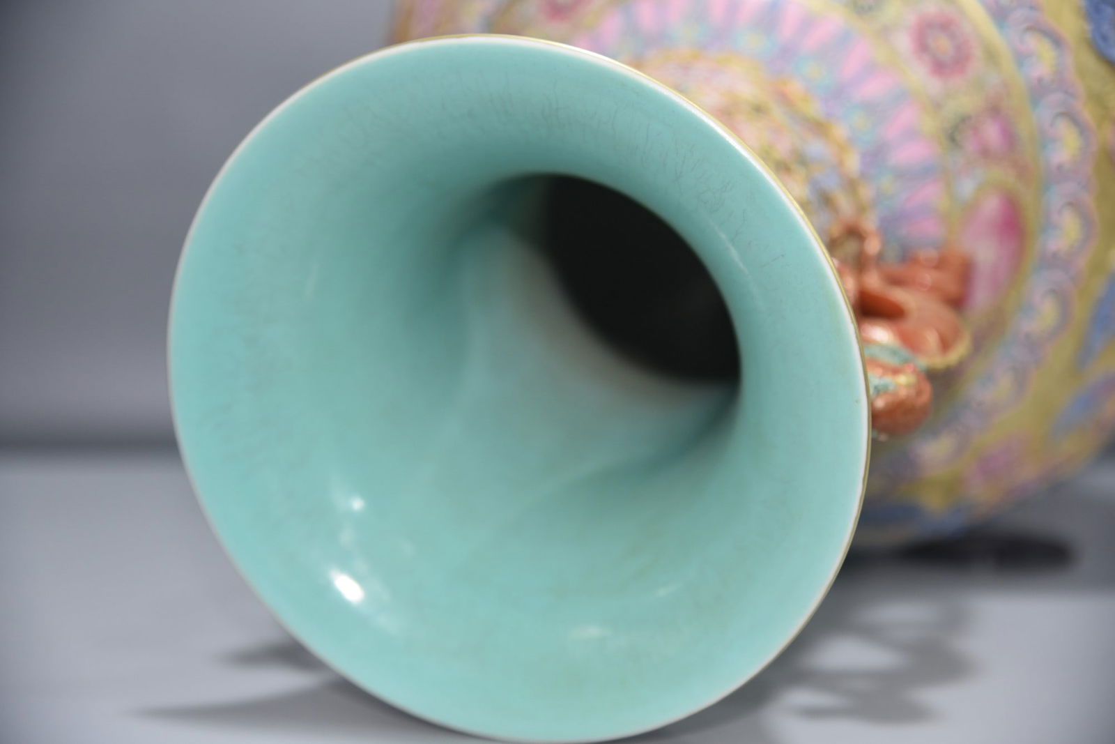 A Exquisite Enamel Deer Pattern Dragon-Ears Vase - 8