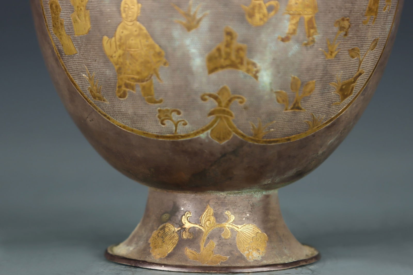 A Exquisite Gilt Silver Figures Pattern Ewer - 7