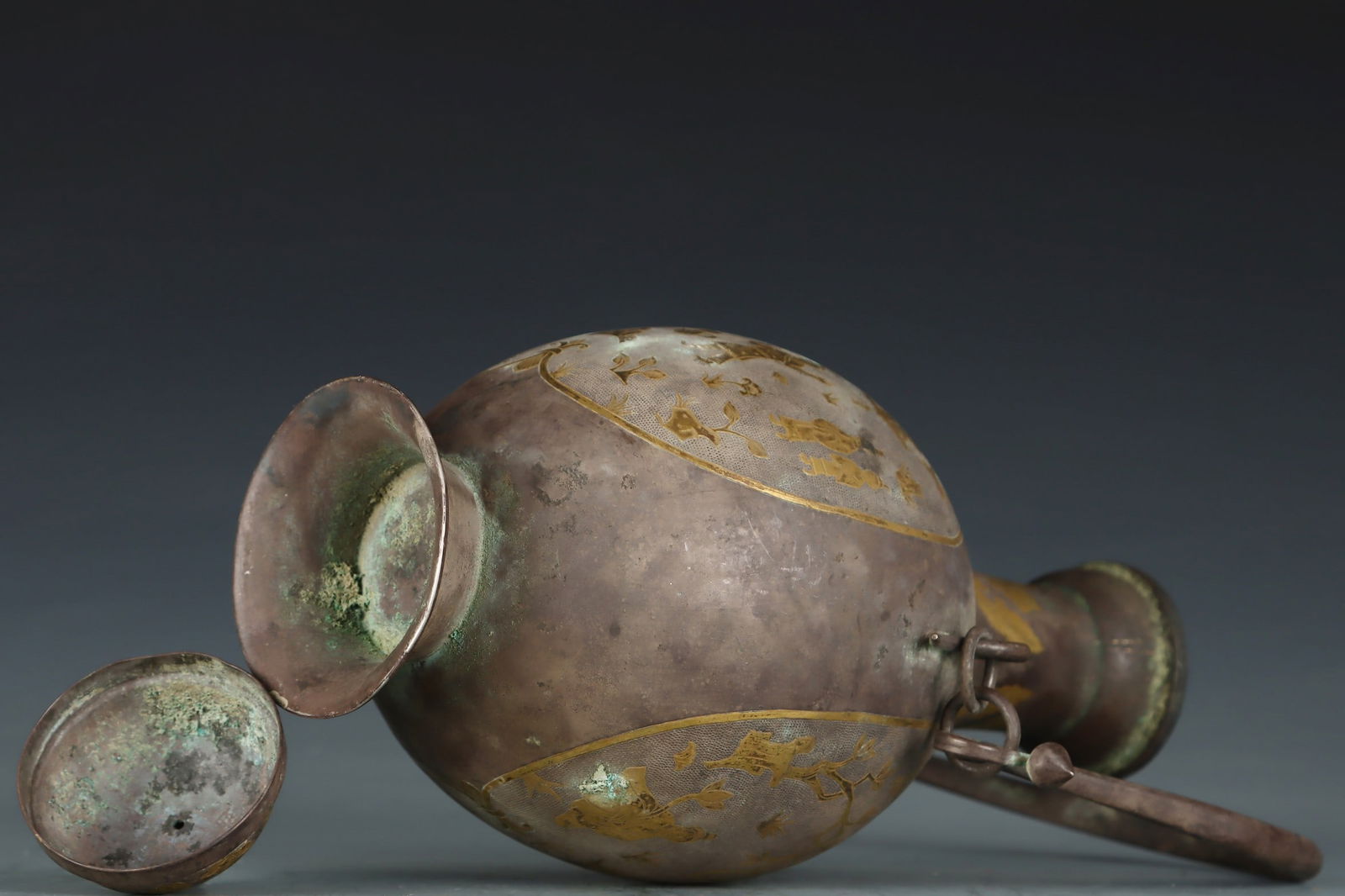 A Exquisite Gilt Silver Figures Pattern Ewer - 8