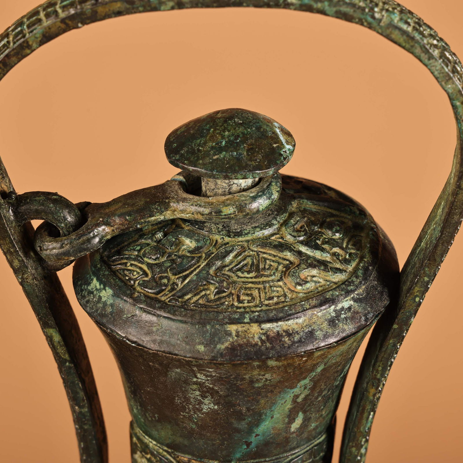 A Exquisite Bronze Handled Beam Vase - 3