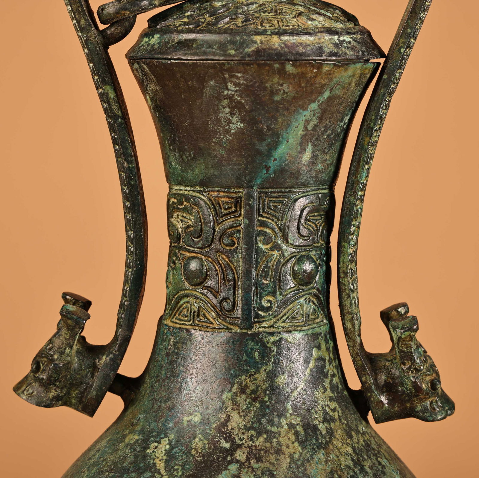 A Exquisite Bronze Handled Beam Vase - 4