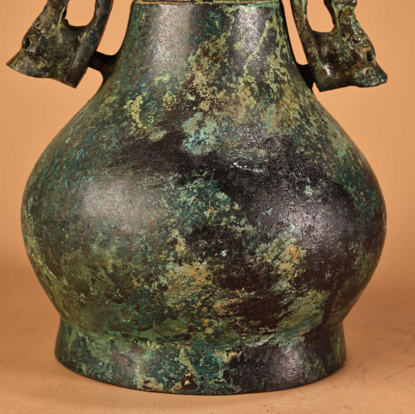 A Exquisite Bronze Handled Beam Vase - 5