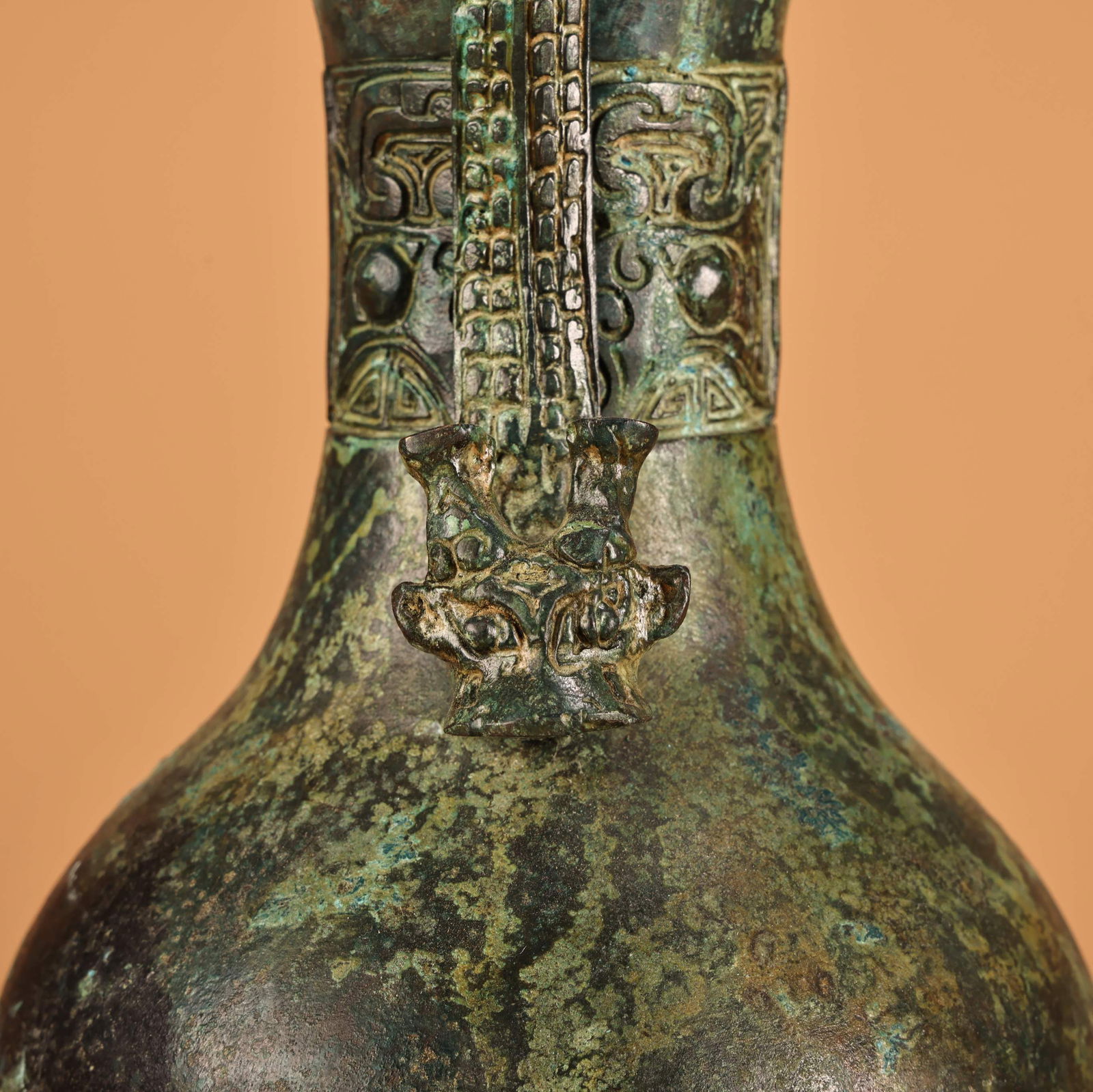 A Exquisite Bronze Handled Beam Vase - 6