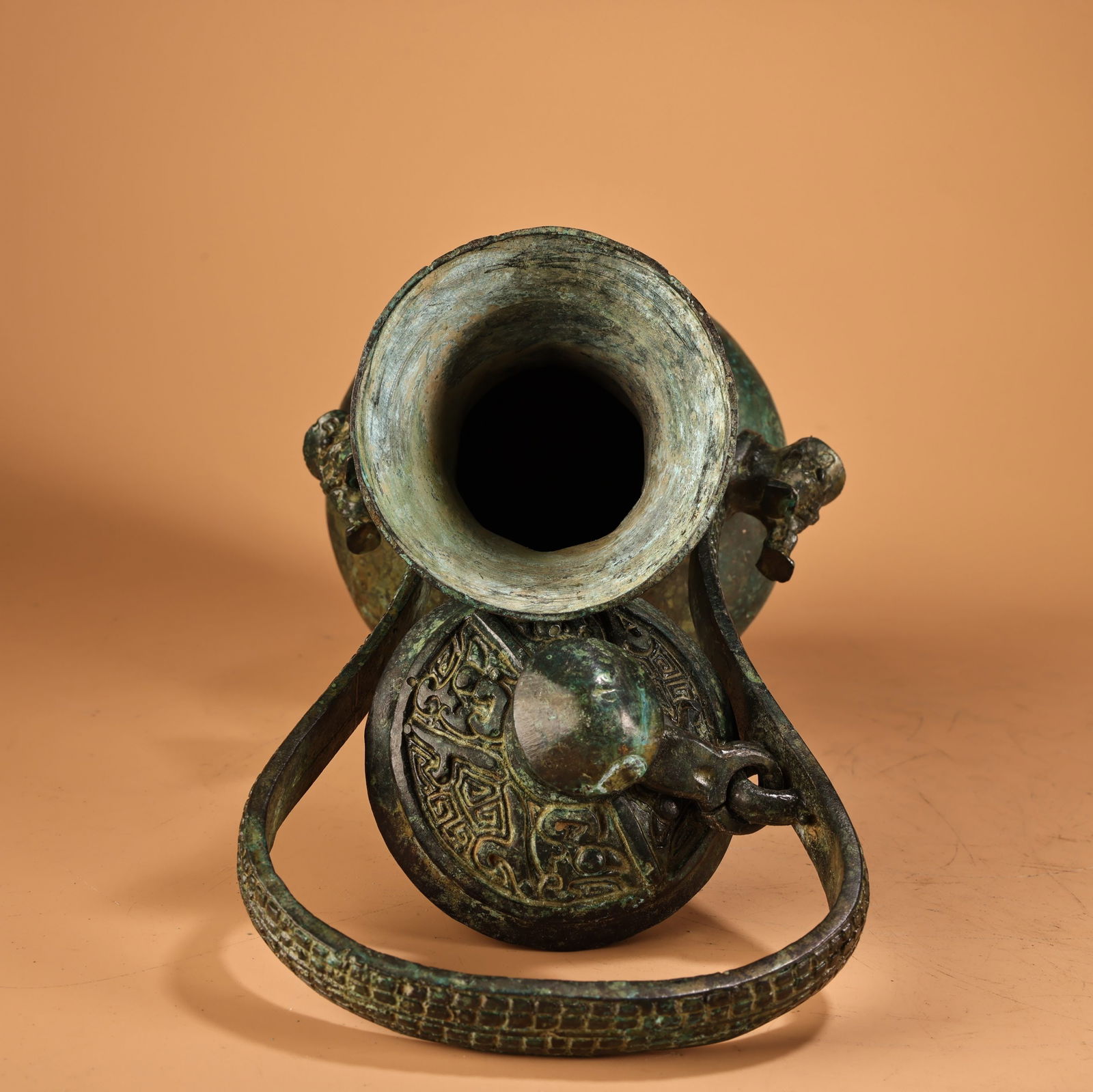 A Exquisite Bronze Handled Beam Vase - 7