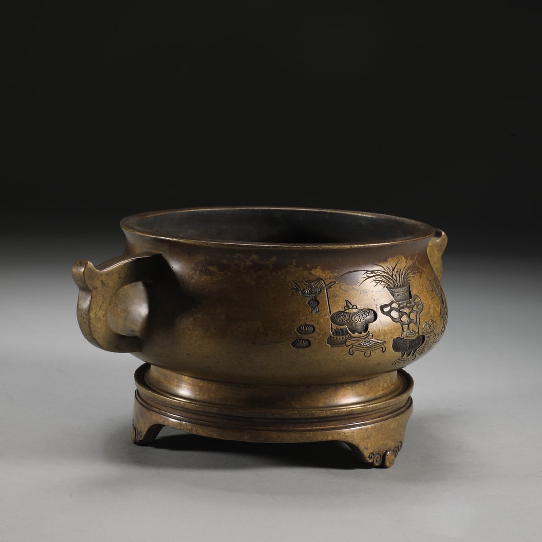 A Exquisite Coppery Flower Pattern Double-Ears Censer - 2