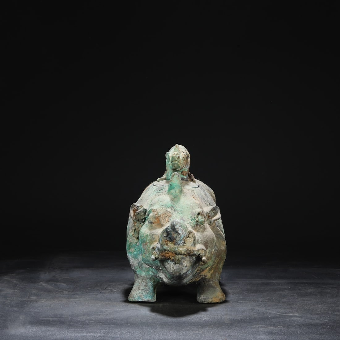 A Exquisite Bronze Auspicious Beast Vase - 6