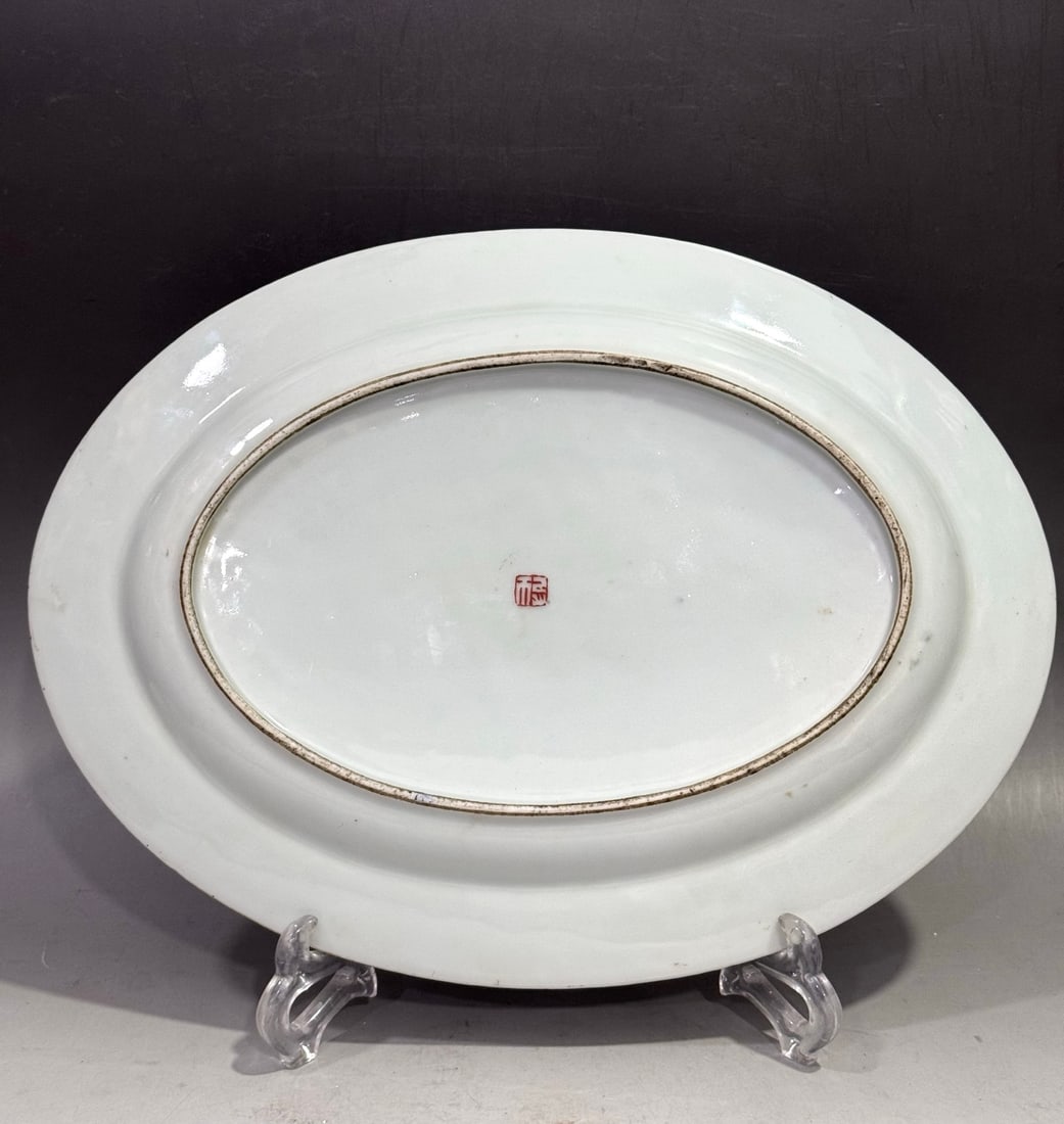 A Exquisite Ink Color Landscape Pattern Plate - 8