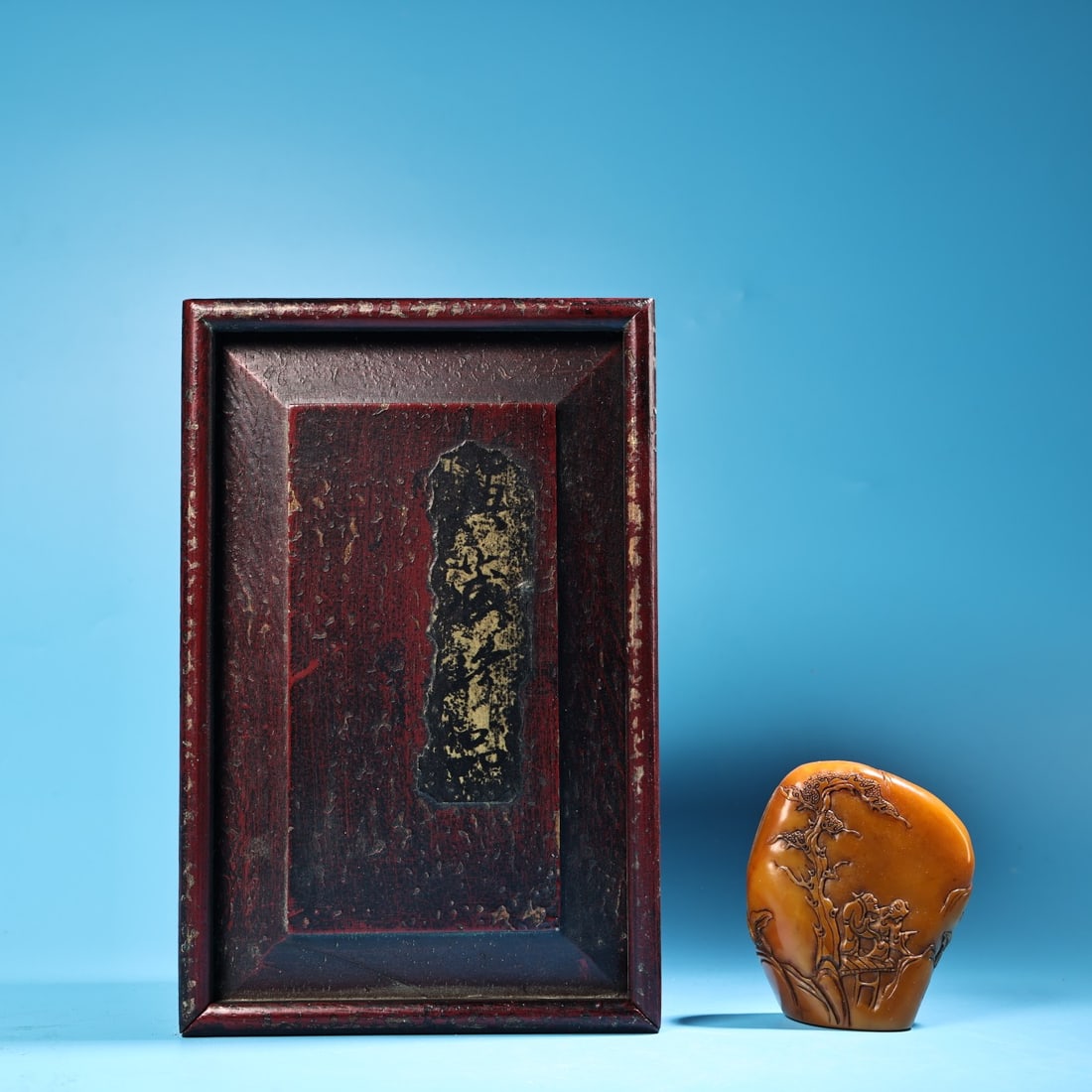 A Exquisite Shoushan Stone Carved Mountain Seal: A Exquisite Shoushan Stone Carved Mountain Seal,Qing Dynasty, China,Size:7.5cmx3.5cm,Weight:160g ???????????,????