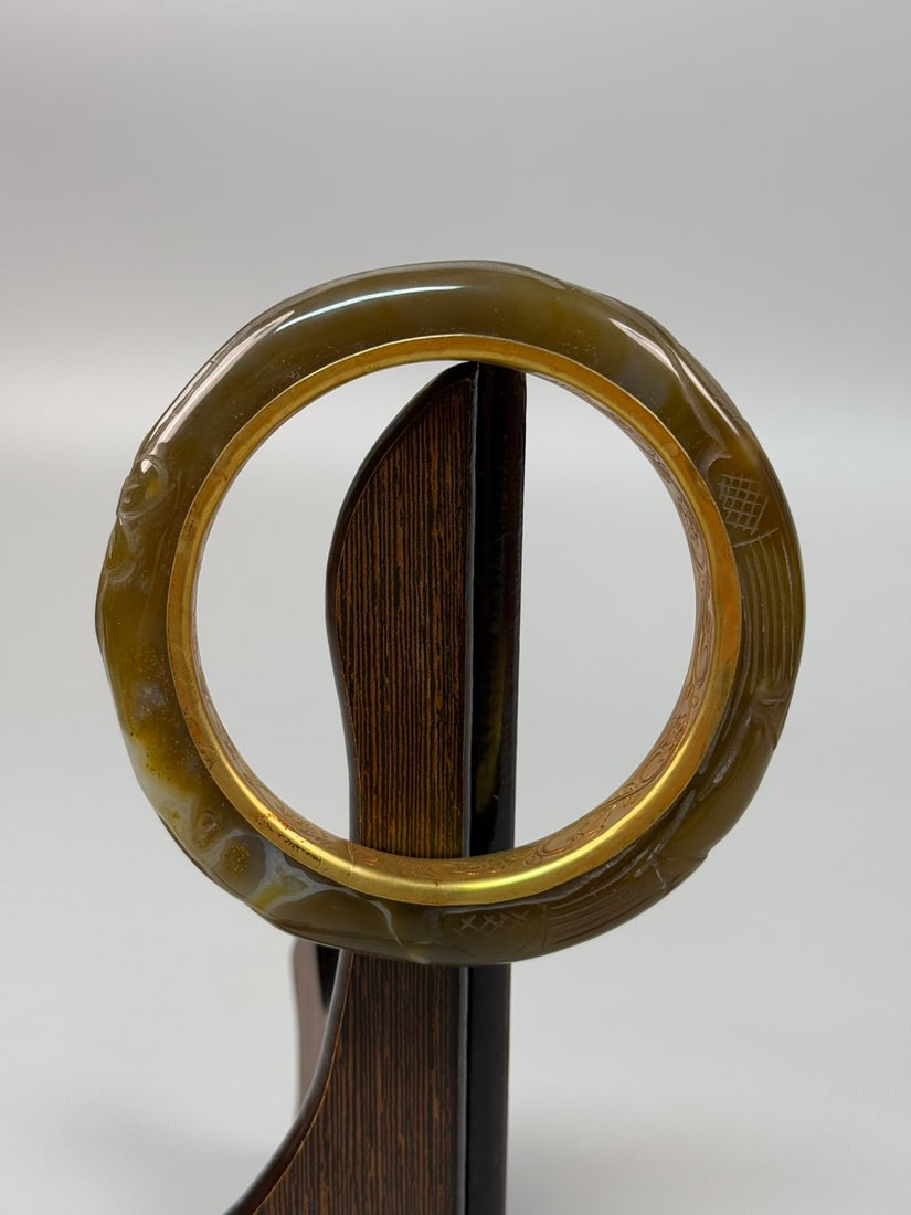 A Exquisite Agate Bracelet - 4