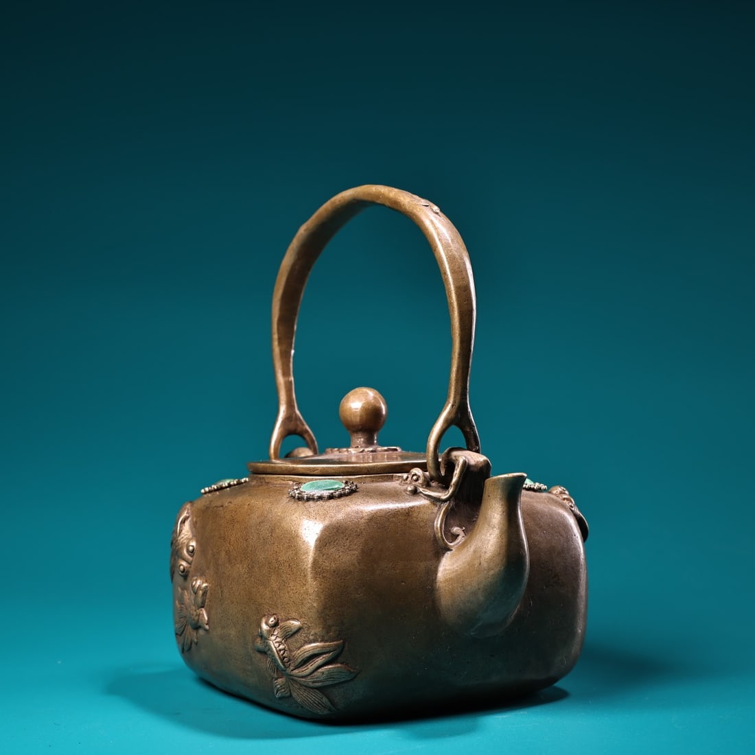 A Exquisite Bronze Carved Fish Pattern Teapot - 3