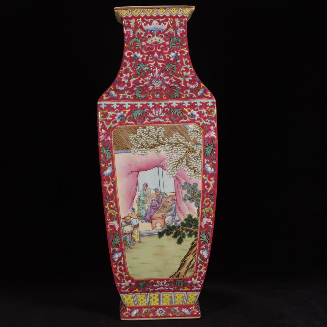 A Exquisite Ruby Red Ground Famille-Rose Figures Pattern Vase - 6