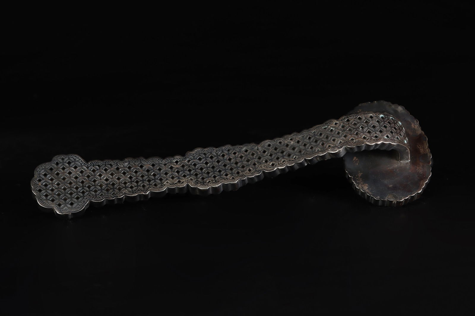 A Exquisite Silver Ruyi - 9