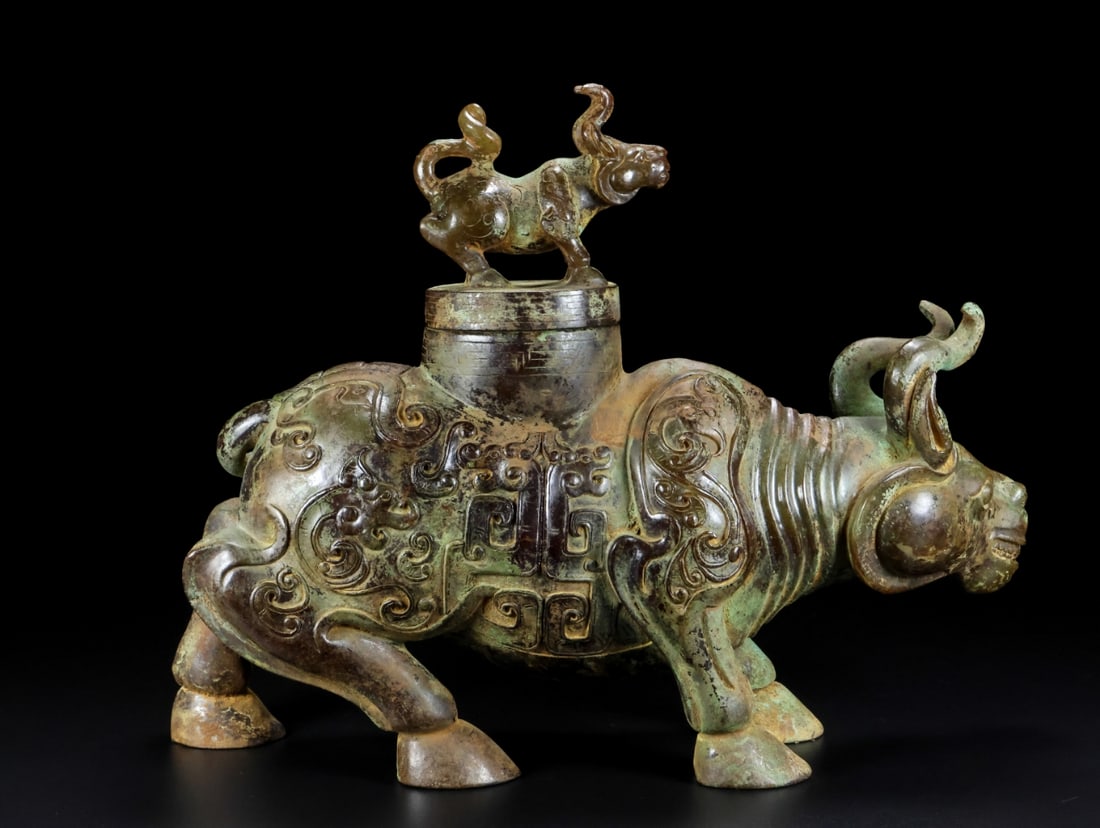 A Exquisiten Hotan Jade Buffalo Ornament: A Exquisiten Hotan Jade Buffalo Ornament,Han Dynasty, China ??????,????