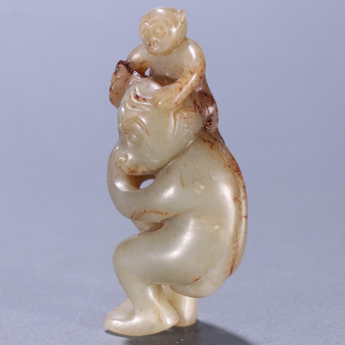 A Exquisite Hotan Jade Monkey Ornament - 3