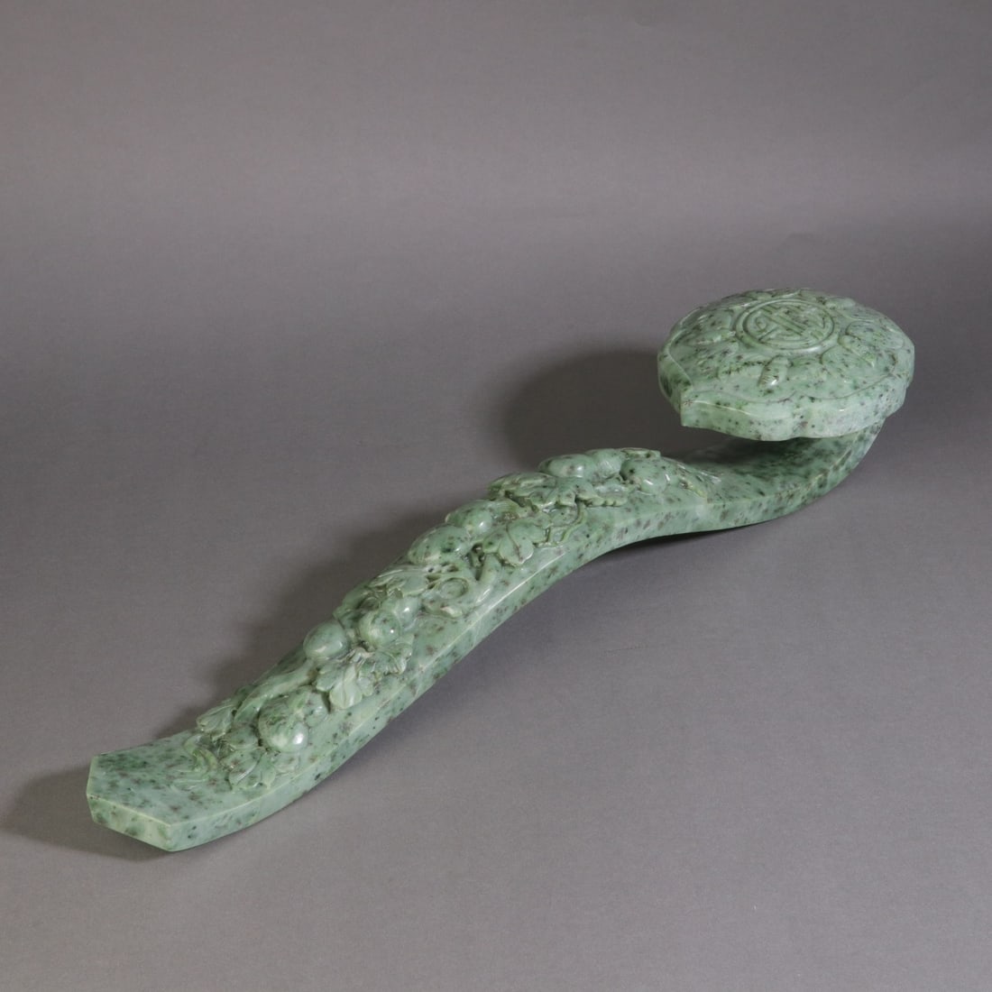 A Exquisite Hotan Jasper Ruyi Ornament: A Exquisite Hotan Jasper Ruyi Ornament,Qing Dynasty, China,Size:49cmx12.2cm,Weight:3000g ?????????,????