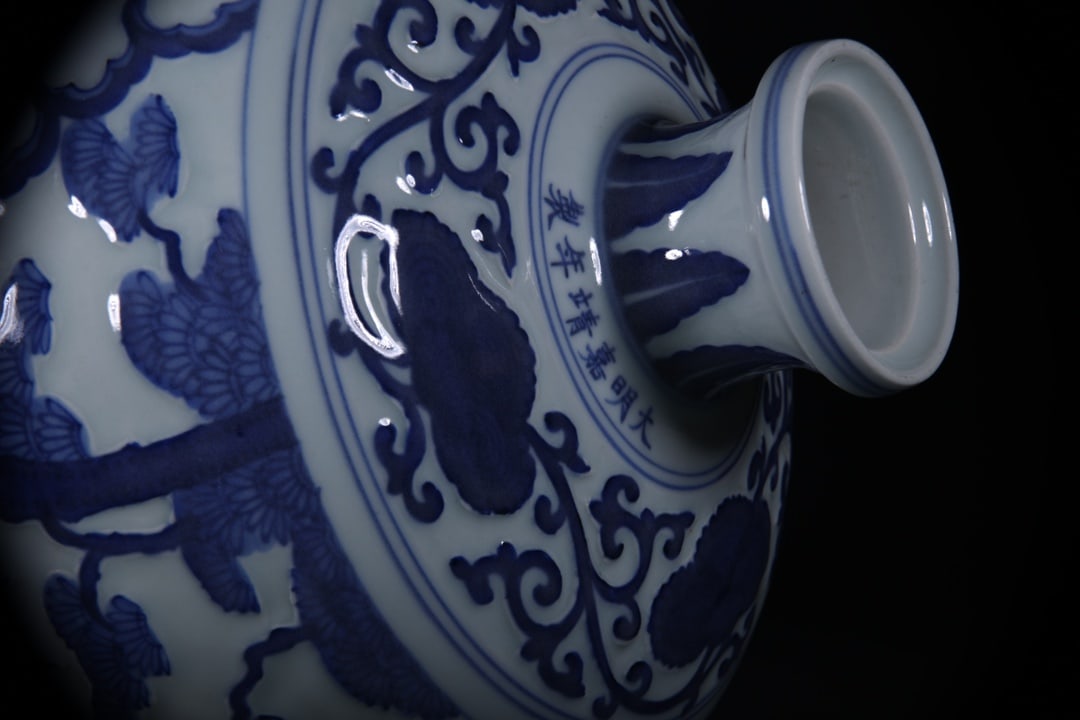 Blue and White Figures Pattern Vase - 6