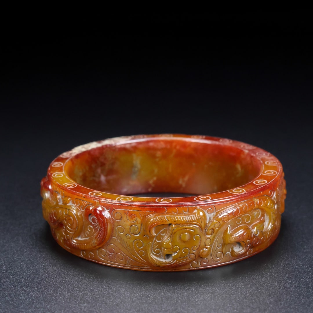 A Rare Hetian Jade Bracelets: A Rare Hetian Jade Bracelets,Han Dynasty, China,Size:6.3cm, Weight:100g ?????,????