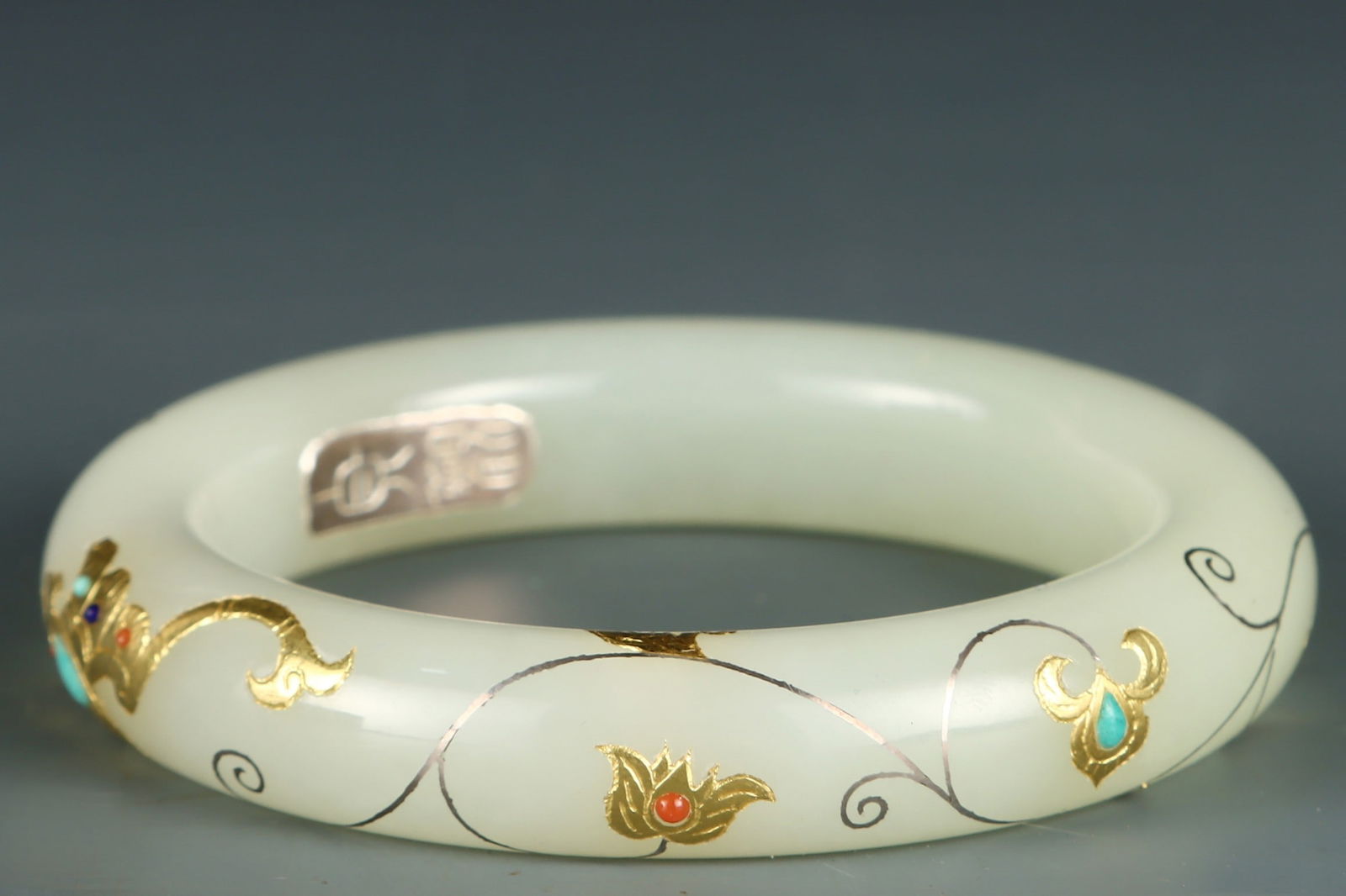 A Exquisite Hotan Jade Bracelets - 5