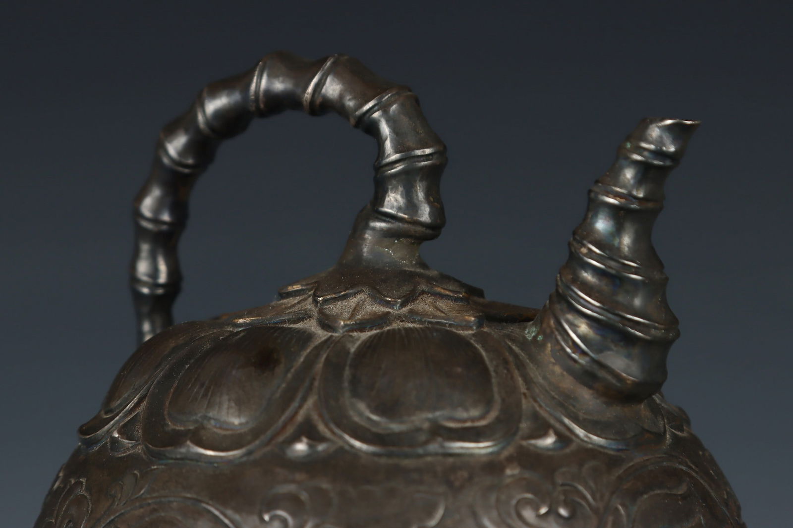 A Exquisite Silver Carved Auspicious Beast Pattern Ewer - 4