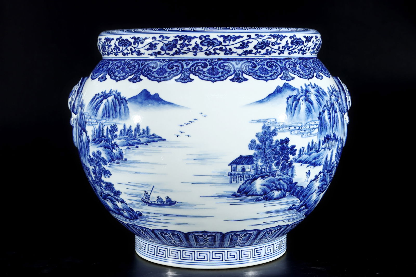 A Exquisite Blue and White Landscape Figures Pattern Vat: A Exquisite Blue and White Landscape Figures Pattern Vat,Qing Dynasty, China,Qianlong Six-character Mark,Size:30cmx38cmx29.5cm ?????????,????,?????