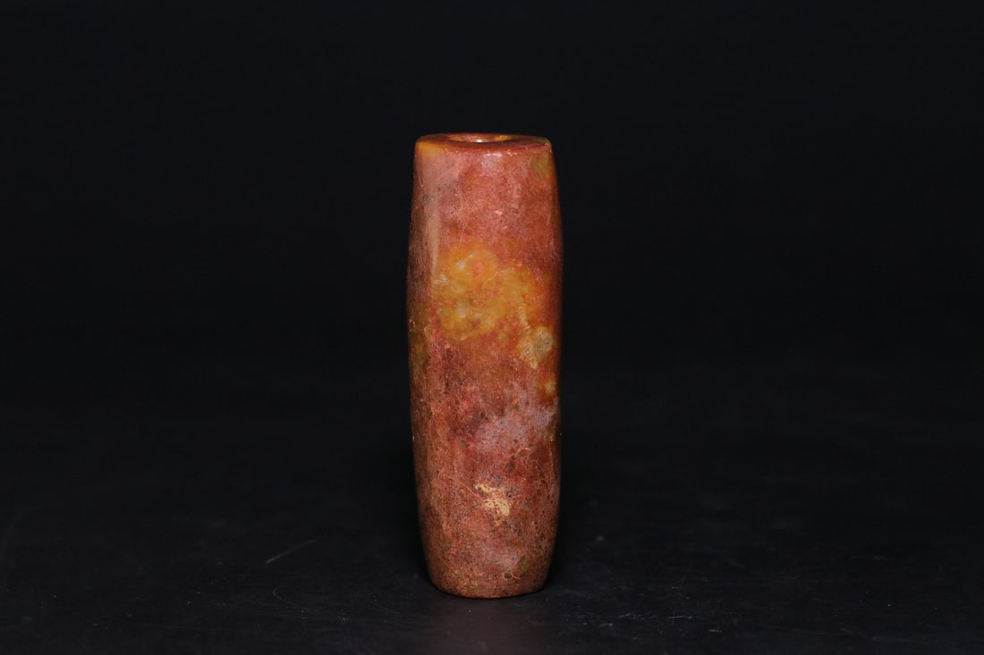 A Exquisite Gaogu Jade Ornament: A Exquisite Gaogu Jade Ornament,Ancient Time, China,Size:2.3cmx2.1cmx6.6cm,Weight:62.8g ??????,?????