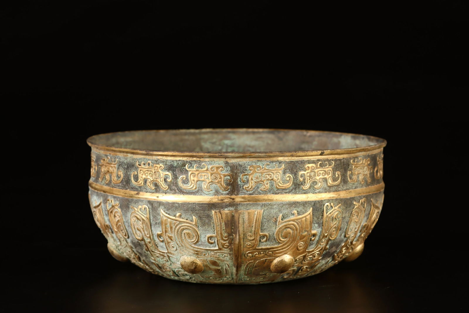 A Exquisite Gilt Silver Beast-Face Pattern Basin - 3