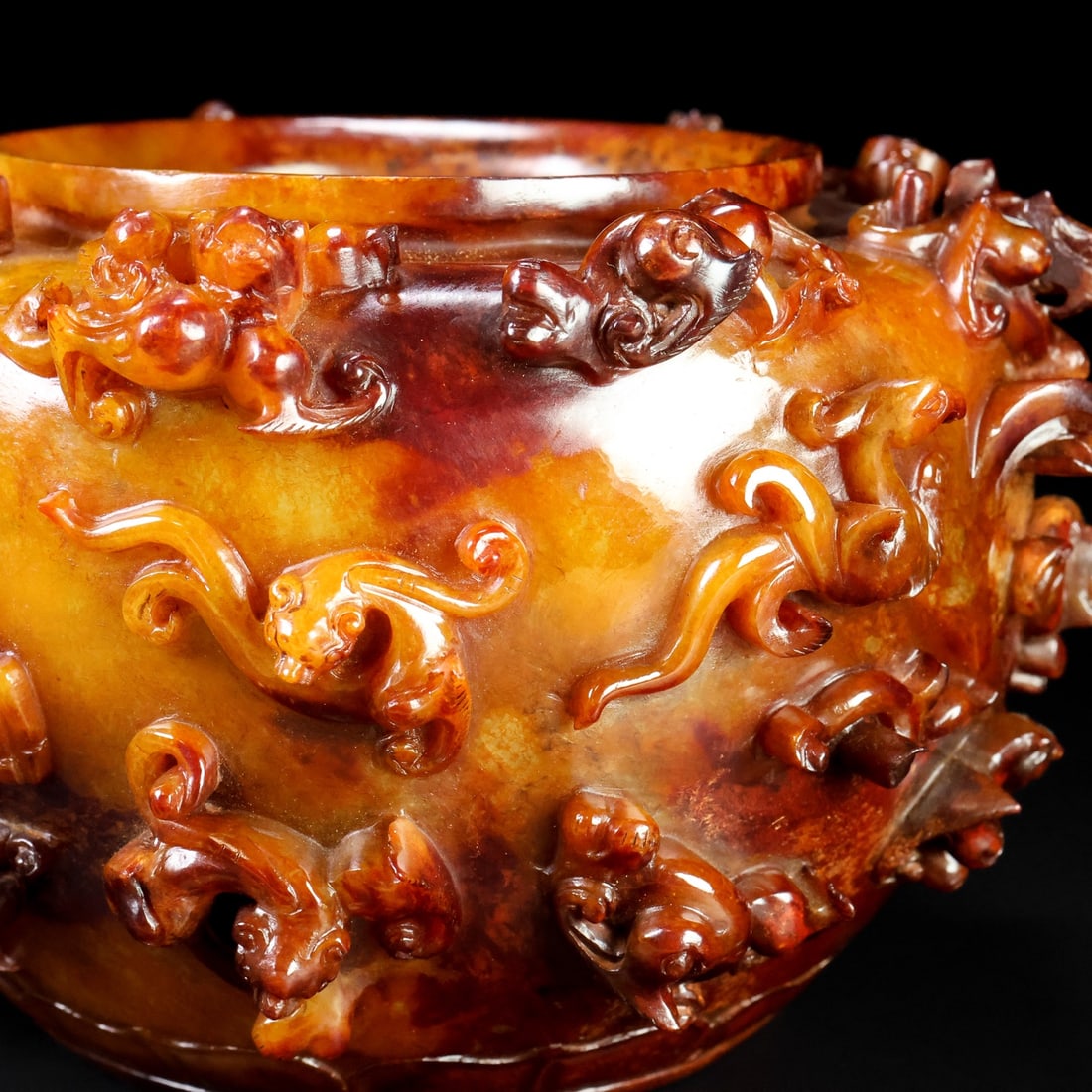 A Exquisite Hetian Jade Dragon Pattern Vat - 7