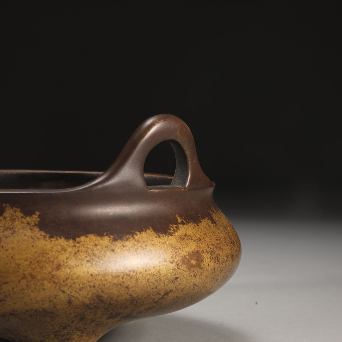 A Exquisite Coppery Flower Pattern Double-Ears Censer - 7