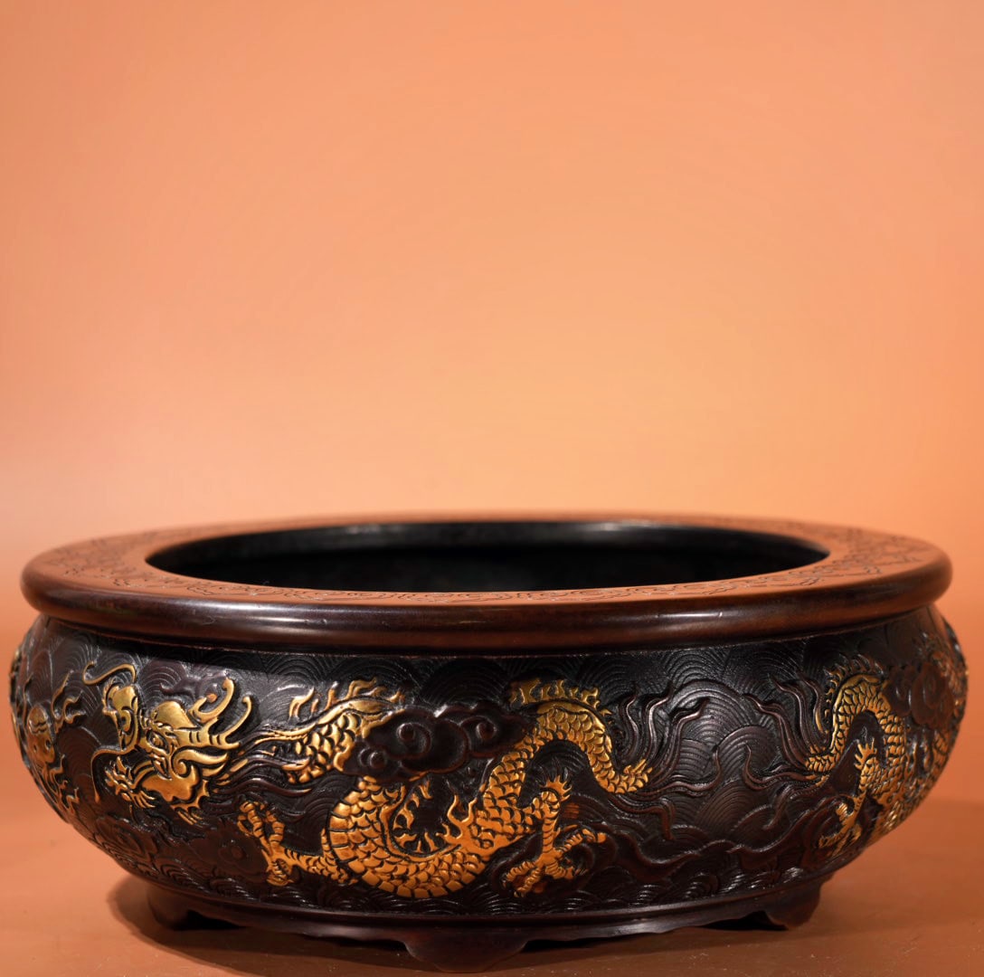 A Exquisite Gilt Bronze Dragon Pattern Basin - 3