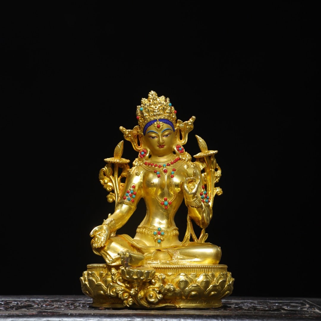 A Exquisite Gilt Bronze Painted Color Statue of Tara Ornament: A Exquisite Gilt Bronze Painted Color Statue of Tara Ornament,Ming Dynasty, China,Size:20x14x11cm,Weight:1500g ???????????,????