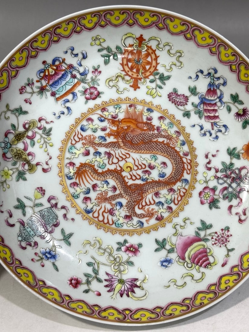 A Exquisite Doucai Dragon Pattern Plate - 2