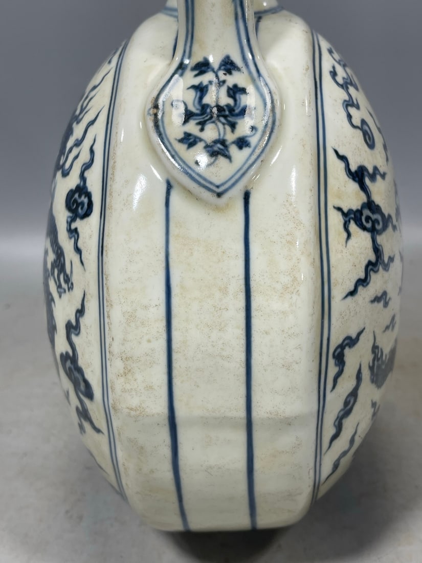 Blue and White Dragon Pattern Vase - 7