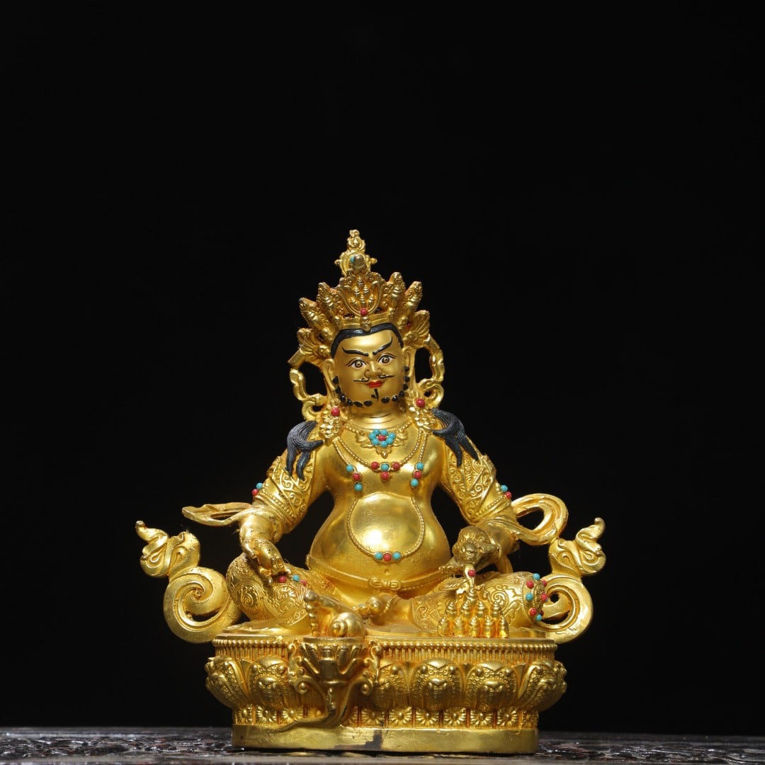 A Exquisite Gilt Bronze Painted Color Buddha Statue Ornament: A Exquisite Gilt Bronze Painted Color Buddha Statue Ornament,Ming Dynasty, China,Size:21x13x8cm,Weight:1250g ???????????,????
